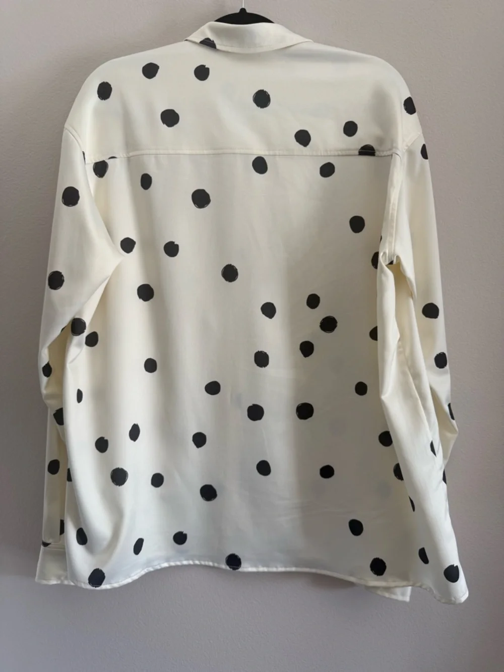 MIMI Women's Black and White/Ivory Polka Dot Button-Up Shirt And Pants Set - Picture 5 of 9
